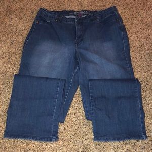 Slimming Gloria Vanderbilt Jeans